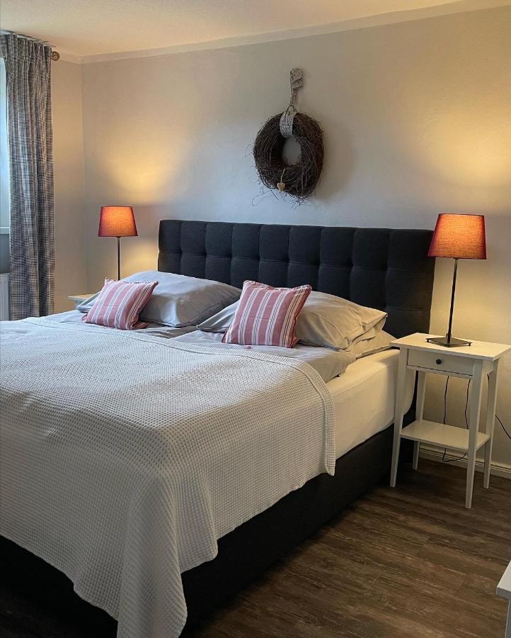 Friesen-Lodge Ferienwohnungen Breklum Extérieur photo